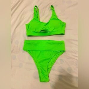 NEON GREEN BIKINI SIZE MEDIUM 2 PIECES